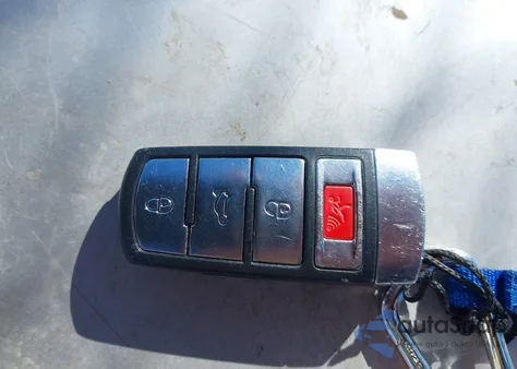 2011 Volkswagen Cc Lux Limited z USA, uszkodzony, nr VIN WVWHP7AN5BE730347